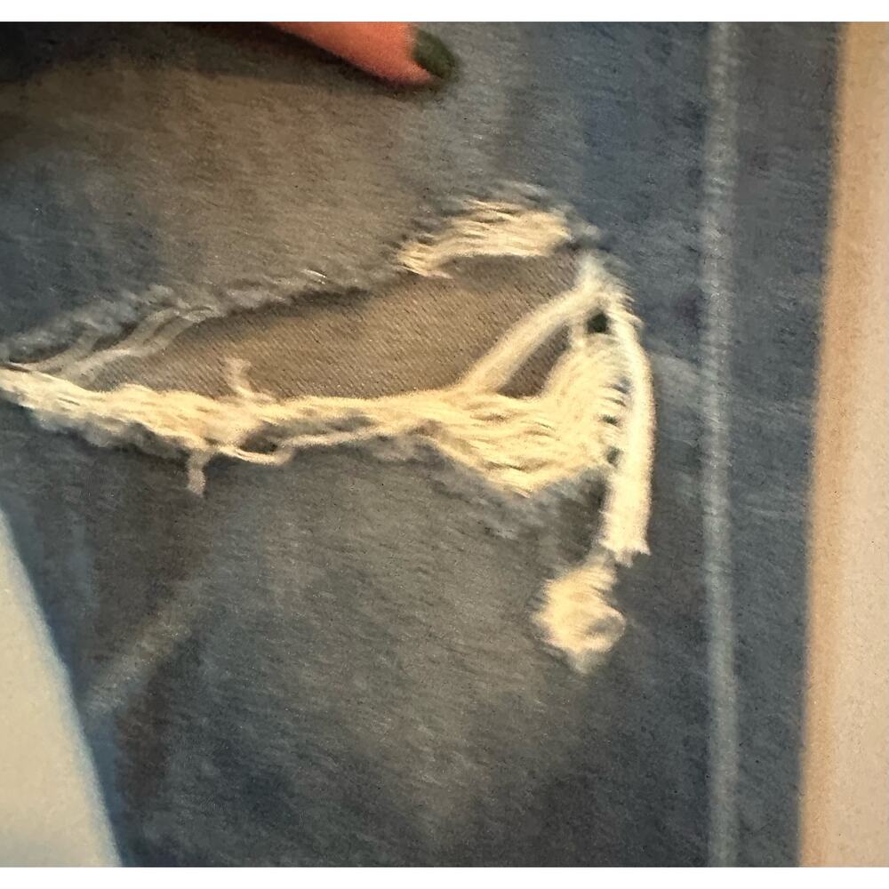 American Eagle Hi-Rise Girlfriend Jeans Five Button Closure Size 16 - Picture 5 of 10